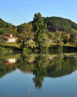 Camping Domaine du Lac de Champos - Frankrijk